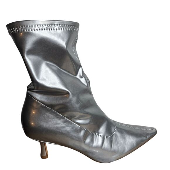 Urban Outfitters Silver Faux Leather Booties - Picture 1 of 12